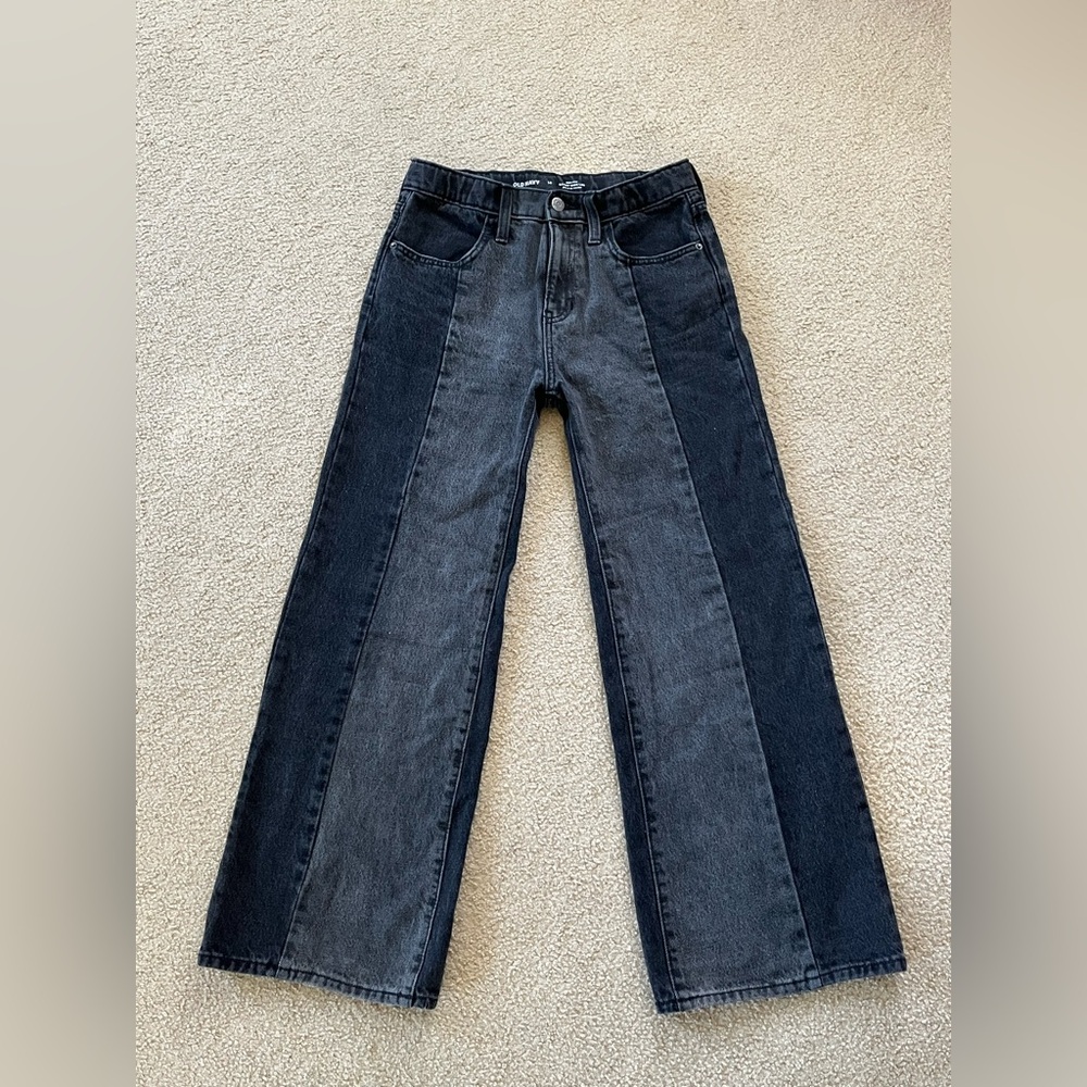 Girls size 14, baggy jeans.